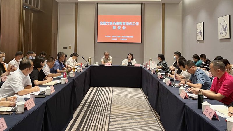 叉车安全操作规范培训：保障作业安全，提升职业技能