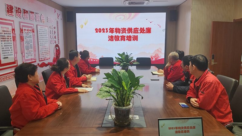 优质的PPT模板素材应具备以下特点：